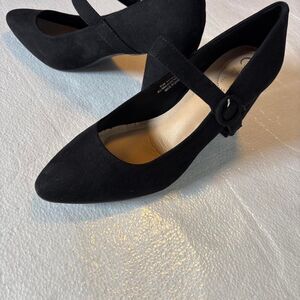 Cato Women's Black Courts